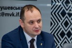 Розлючений Марцінків навантажив чиновника мішком цементу: "Тільки для тебе"