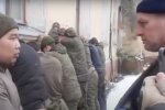 Військовополонені росіяни. Фото: скрін youtube