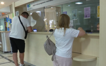 Сплата податків. Фото: скрін youtube