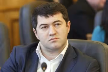 Детективы НАБУ вывезли Насирова в неизвестном направлении
