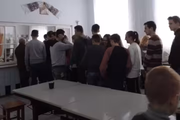 Шкільна їдальня. Фото: Youtube