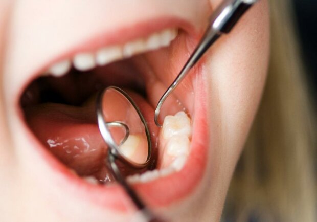 Зуби мудрості без проблем, Фото з сайту Стоматологічна клініка