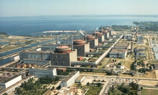 Запорізька АЕС вимкнула один з енергоблоків