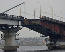 Варварівський міст розвели в Миколаєві (фото)