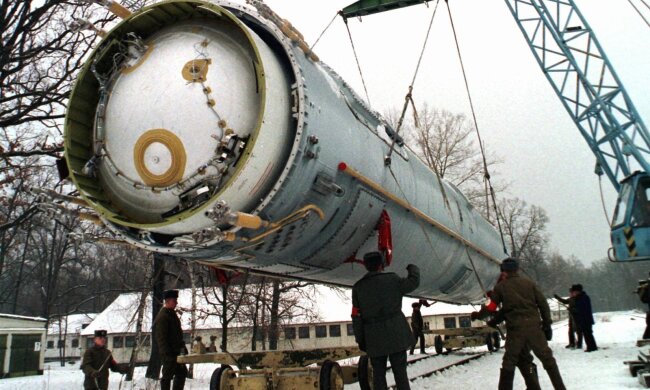 Ядерне роззброєння України