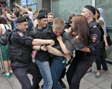 У Челябінську повії жорстоко побили геїв: самим хлопців не вистачає