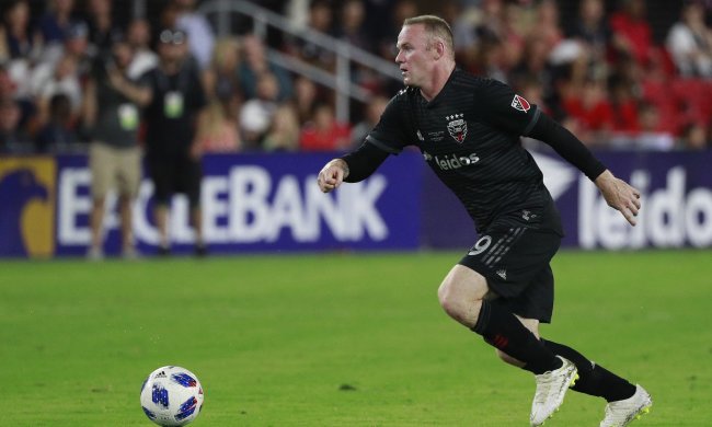 Руни оформил первый хет-трик в карьере: видео