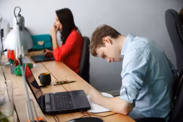 Співробітники за роботою