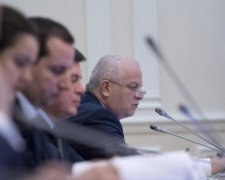 Стало відомо, скільки особисто ви заборгували МВФ