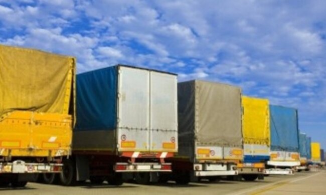 Россия не вводила запрет на проезд украинских фур