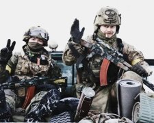 Вражаючі постери з українськими військовими (фото)