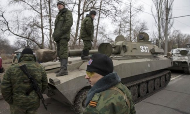 Боевики "ДНР" обстреляли жилые кварталы Водяного из танков