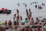 Фахівці розповіли, чим годують відпочивальників на українських пляжах: небезпечно для життя