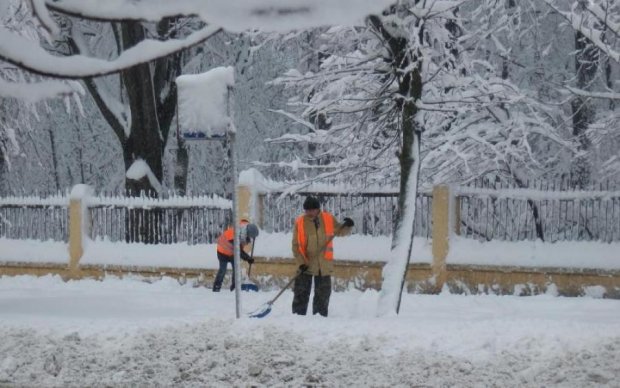 Погода 16 марта: чиновники умоляют киевлян остаться дома