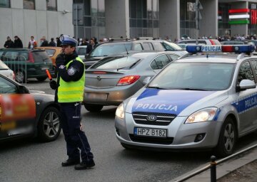 Примушували до інтиму 14-річну: українці почубилися з поляками, захищаючи дівчину