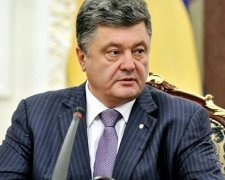 Порошенко зустрінеться з лідерами країн НАТО у Варшаві