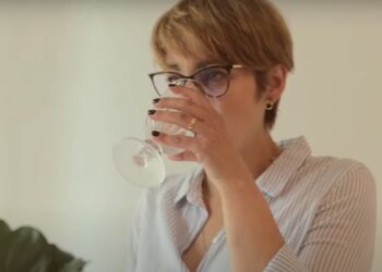 Вредные напитки. Фото: скрин youtube