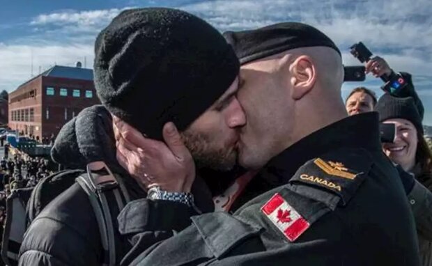 Любов сильніша за ненависть: гей-пари публікують в мережі фото з коханими під хештегом неонацистів