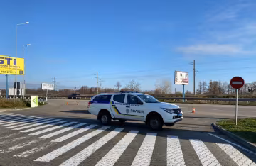 Во Львове зверь на Ford сбил ребенка и дал по газам - оставил истекать кровью на обочине