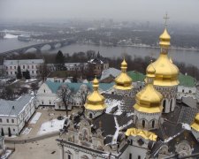 Грабеж Киево-Печерской Лавры показали в цифрах