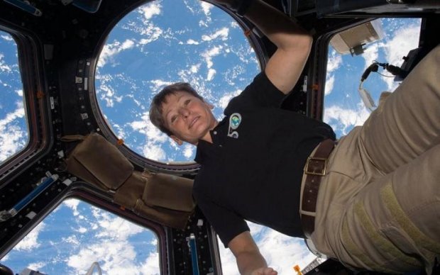 Два года в космосе: NASA назвало имя рекордсменки