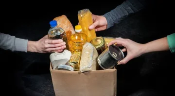 Безкоштовні продуктові набори за програмою "Пакунок підтримки"