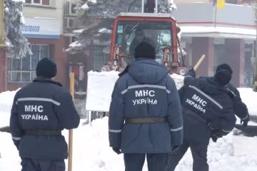 Техногенна катастрофа у Києві: люди замерзають у власних будинках, тисячі постраждалих