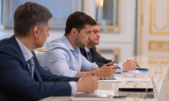 Зеленский изменит закон о незаконном обогащении: какие наказания ждут коррупционеров
