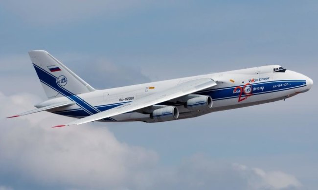 Украинский "Руслан" спас швейцарский Boeing (видео)