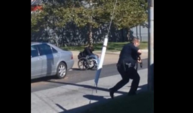 Полицейские расстреляли инвалида на коляске (видео) 