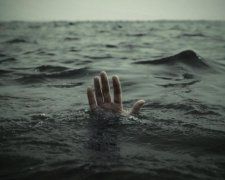В Крыму потерялся человек в море