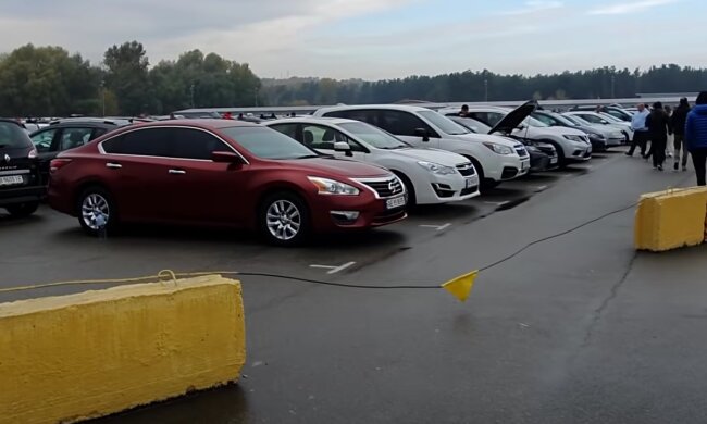 Авторынок. Фото: скрин youtube