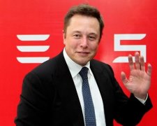 Школярка розробила рекламну кампанію для Tesla