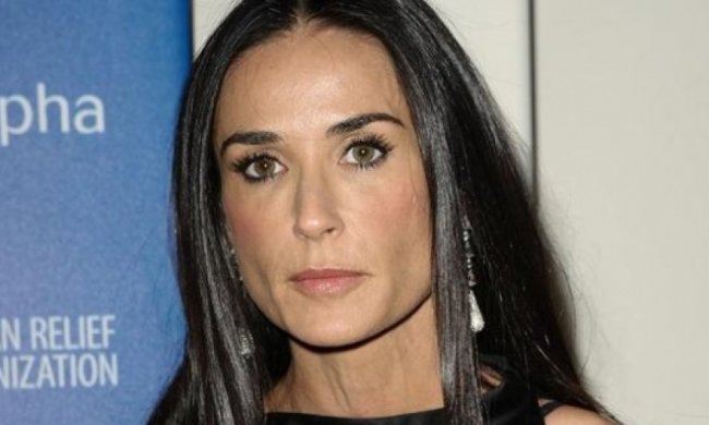 Шахраї вкрали у Демі Мур суконь на $ 200 тисяч