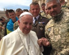Папа Франциск зустрівся з героями АТО у Ватикані
