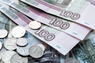 Російський рубль обвалився до трьохтижневого мінімуму
