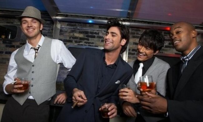 Мужчины должны проводить ночи с мужчинами - ученые