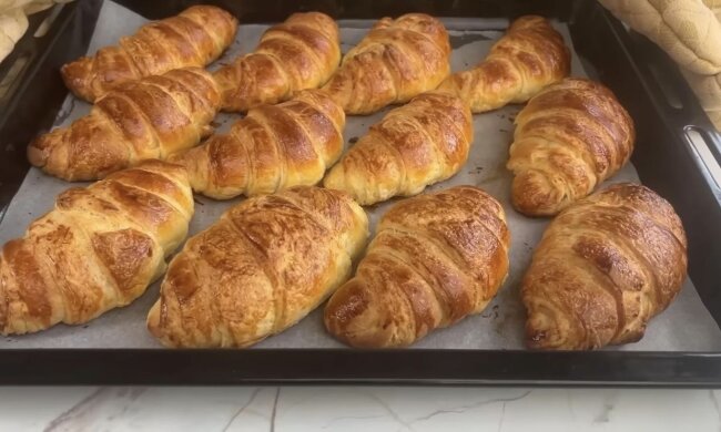 Круасани: фото скрін рецепту