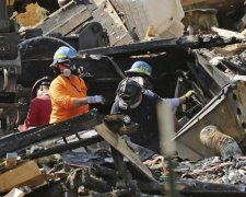 Надпотужний землетрус убив сотні мексиканців та розбудив вулкан