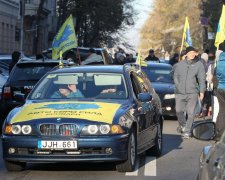 Перекриття доріг по всій країні: лідер євробляхерів пояснив, за що воюють українці