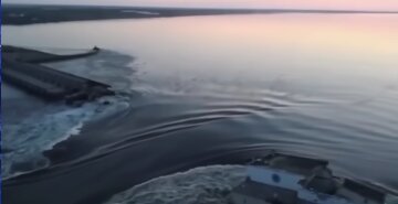 Разрушение Каховской ГЭС. Фото: скрин youtube