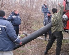 На Полтавщині спалахнули три гектари торфовищ (фото, відео)