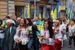 "Як не сплять, то б'ються": названа основна причина зубожіння українців
