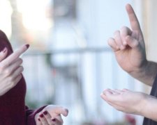 Google допоміг голосовим асистентам розуміти мову жестів