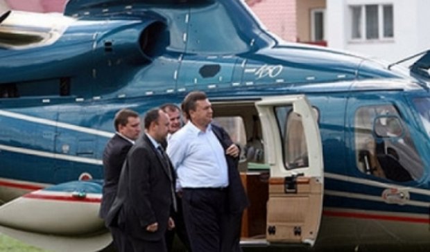Польоти Януковича на гелікоптері розслідує Генпрокуратура