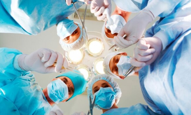 Пацієнтка транслювала хірургічну операцію у соцмережах