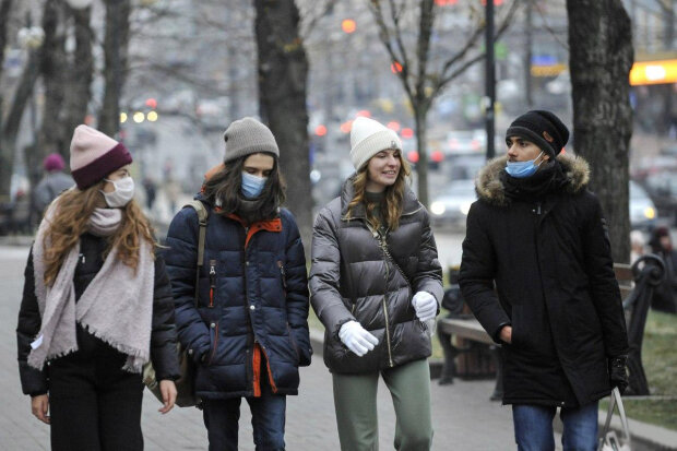 карантин в Украине, фото unian