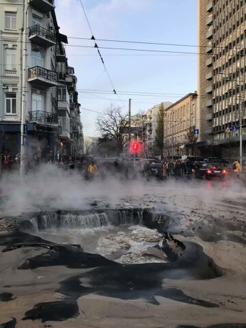 Прорив на Шота Руставелі, Київ. Фото: ВВС Україна