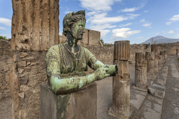 Останній день стародавнього міста: археологи назвали нову дату загибелі Помпеї