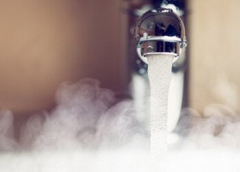 горячая вода